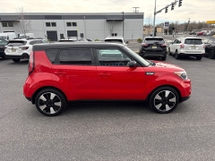Used 2017  Kia Soul 4d Hatchback &plus; at Bulldog Motors near Pasco&comma; WA