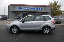 Used 2015  Subaru Forester 4d SUV i CVT at Bulldog Motors near Pasco, WA