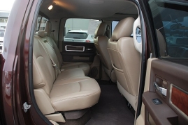 Used 2012  Ram 1500 4WD Crew Cab 140&period;5" Laramie at Bulldog Motors near Pasco&comma; WA