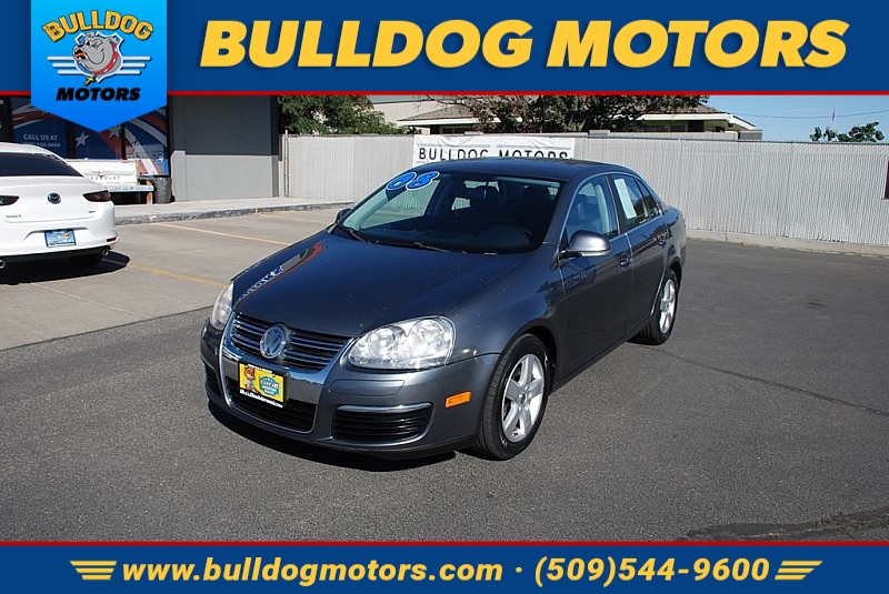 Used 2008  Volkswagen Jetta 4d Sedan 2.5 SE Auto at Bulldog Motors near Pasco, WA