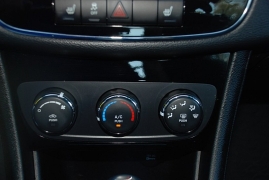 Used 2013 Chrysler 200 4d Sedan LX Z at Bulldog Motors near Pasco, WA