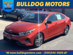  2023 Kia Forte LXS IVT at Bulldog Motors near Pasco&comma; WA