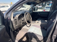 Used 2005  Nissan Titan SE Crew Cab 4WD at Bulldog Motors near Pasco&comma; WA