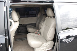 Used 2016 Toyota Sienna 4d Wagon XLE 7-Pass w/Auto Access Seat at Bulldog Motors near Pasco, WA
