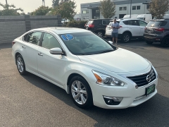 Used 2015  Nissan Altima 4dr Sdn I4 2&period;5 SV at Bulldog Motors near Pasco&comma; WA