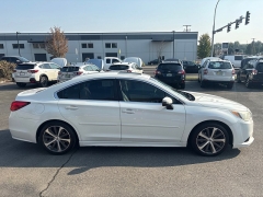 Used 2015  Subaru Legacy 4d Sedan 2&period;5i Limited at Bulldog Motors near Pasco&comma; WA