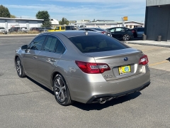 Used 2019  Subaru Legacy 4d Sedan 2&period;5i Limited at Bulldog Motors near Pasco&comma; WA
