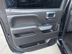 Used 2018  Chevrolet Silverado 1500 4WD Crew Cab LT Z71 at Bulldog Motors near Pasco&comma; WA