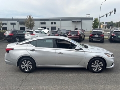 Used 2019  Nissan Altima 4d Sedan AWD 2&period;5L S at Bulldog Motors near Pasco&comma; WA