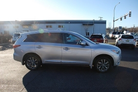 Used 2014  INFINITI QX60 4d SUV AWD at Bulldog Motors near Pasco&comma; WA