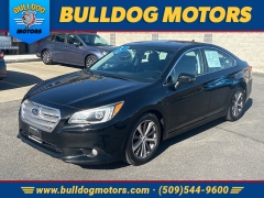 Used 2017  Subaru Legacy 4d Sedan 3&period;6R Limited at Bulldog Motors near Pasco&comma; WA