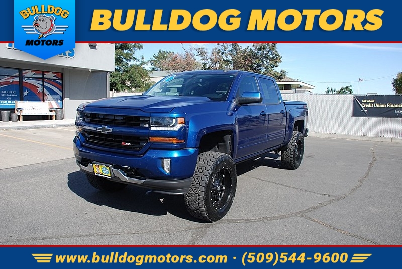 Used 2016  Chevrolet Silverado 1500 4WD Crew Cab LT at Bulldog Motors near Pasco, WA