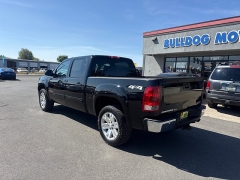 Used 2007  GMC Sierra 1500 4WD Crew Cab 143&period;5" SLT at Bulldog Motors near Pasco&comma; WA