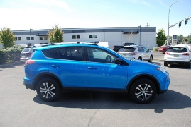 Used 2016 Toyota RAV4 4d SUV AWD LE at Bulldog Motors near Pasco, WA