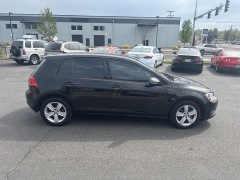 Used 2017  Volkswagen Golf 1&period;8T 4-Door Auto at Bulldog Motors near Pasco&comma; WA