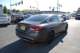 Used 2015 Chrysler 200 4d Sedan Limited I4 at Bulldog Motors near Pasco, WA