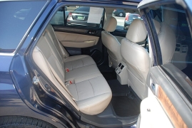 Used 2018 Subaru Outback 4d SUV 2.5i Limited at Bulldog Motors near Pasco, WA