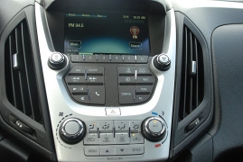 Used 2017 Chevrolet Equinox 4d SUV FWD LT at Bulldog Motors near Pasco, WA