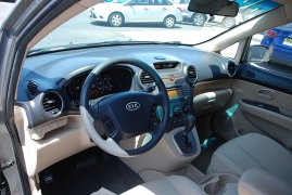 Used 2009  Kia Rondo 4dr Wgn I4 LX at Bulldog Motors near Pasco&comma; WA