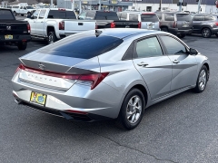Used 2021  Hyundai Elantra SE IVT at Bulldog Motors near Pasco&comma; WA