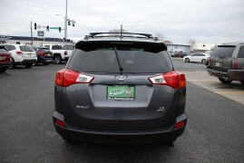 Used 2015  Toyota RAV4 4d SUV AWD LE at Bulldog Motors near Pasco&comma; WA