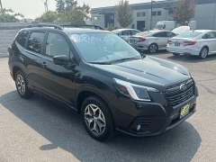 Used 2022  Subaru Forester Premium CVT at Bulldog Motors near Pasco&comma; WA