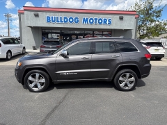 Used 2015  Jeep Grand Cherokee 4WD 4dr Overland at Bulldog Motors near Pasco&comma; WA