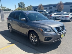 Used 2018  Nissan Pathfinder 4x4 SL at Bulldog Motors near Pasco&comma; WA