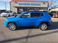 Used 2022  Jeep Compass Latitude Lux 4x4 at Bulldog Motors near Pasco&comma; WA