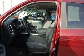 Used 2016  Ram 1500 4WD Crew Cab 149" Big Horn at Bulldog Motors near Pasco, WA