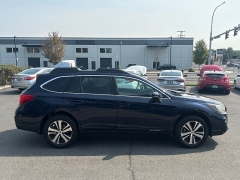 Used 2018  Subaru Outback 4d SUV 2&period;5i Limited at Bulldog Motors near Pasco&comma; WA