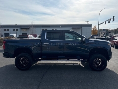 Used 2019  Chevrolet Silverado 1500 4WD Crew Cab 147" High Country at Bulldog Motors near Pasco&comma; WA