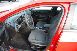 Used 2018  Chevrolet Cruze 4d Sedan LT Auto at Bulldog Motors near Pasco, WA