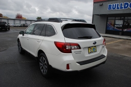Used 2015  Subaru Outback 4d SUV i Limited PZEV at Bulldog Motors near Pasco, WA