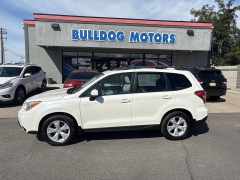 Used 2016  Subaru Forester 4d SUV i Premium 6spd at Bulldog Motors near Pasco&comma; WA