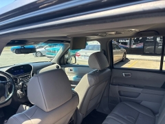 Used 2012  Honda Pilot 4d SUV 4WD EX-L w&sol;DVD at Bulldog Motors near Pasco&comma; WA
