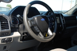 Used 2017 Ford Super Duty F-250 SRW 4WD Crew Cab Box at Bulldog Motors near Pasco, WA