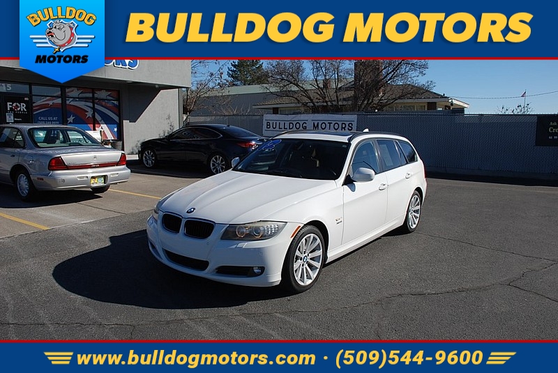 Used 2012  BMW 3 Series 4dr Sports Wgn 328i xDrive AWD at Bulldog Motors near Pasco, WA