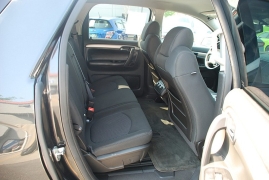 Used 2008 Saturn Outlook 4d SUV AWD XE at Bulldog Motors near Pasco, WA