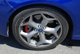 Used 2014 Ford Focus 4d Hatchback ST at Bulldog Motors near Pasco, WA