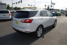 Used 2019 Chevrolet Equinox 4d SUV AWD Premier w/2LZ at Bulldog Motors near Pasco, WA