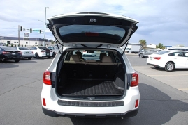 Used 2016 Subaru Outback 4d SUV R Limited at Bulldog Motors near Pasco, WA