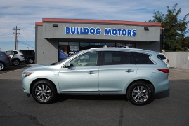 Used 2014  INFINITI QX60 Hybrid 4d SUV AWD at Bulldog Motors near Pasco, WA