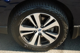 Used 2018 Subaru Outback 4d SUV 2.5i Limited at Bulldog Motors near Pasco, WA