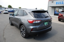 Used 2022 Ford Escape SE AWD at Bulldog Motors near Pasco, WA