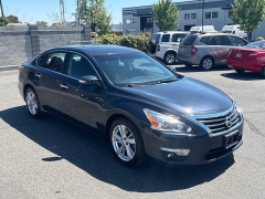 Used 2013  Nissan Altima 4dr Sdn I4 2&period;5 SV at Bulldog Motors near Pasco&comma; WA