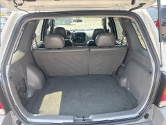 Used 2002  Ford Escape 4d SUV 4WD XLT Choice at Bulldog Motors near Pasco&comma; WA