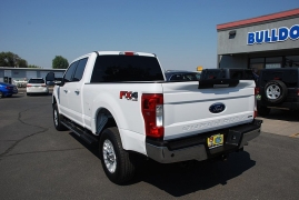 Used 2017 Ford Super Duty F-250 SRW 4WD Crew Cab Box at Bulldog Motors near Pasco, WA