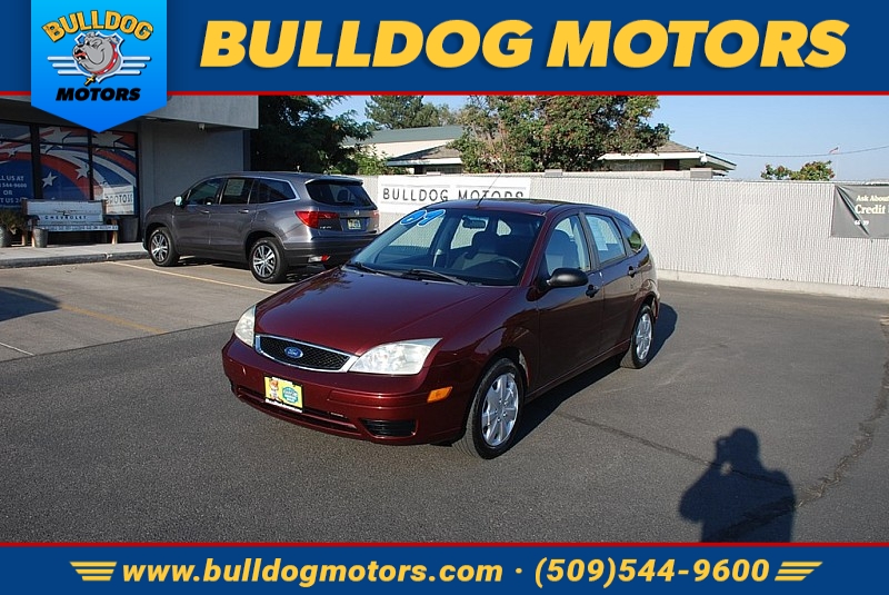 Used 2007 Ford Focus 4d Hatchback ZX5 S at Bulldog Motors near Pasco, WA