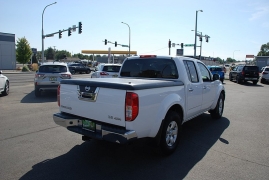 Used 2010 Nissan Frontier 4WD Crew Cab SWB Auto SE at Bulldog Motors near Pasco, WA